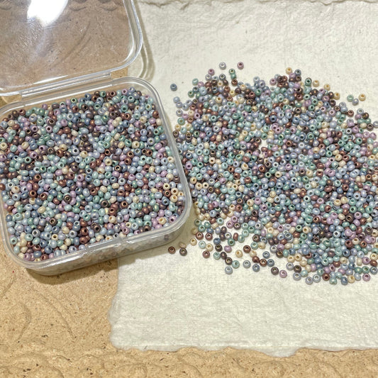 Seed Beads•S122-Cream (Over $45 Free Shipping)