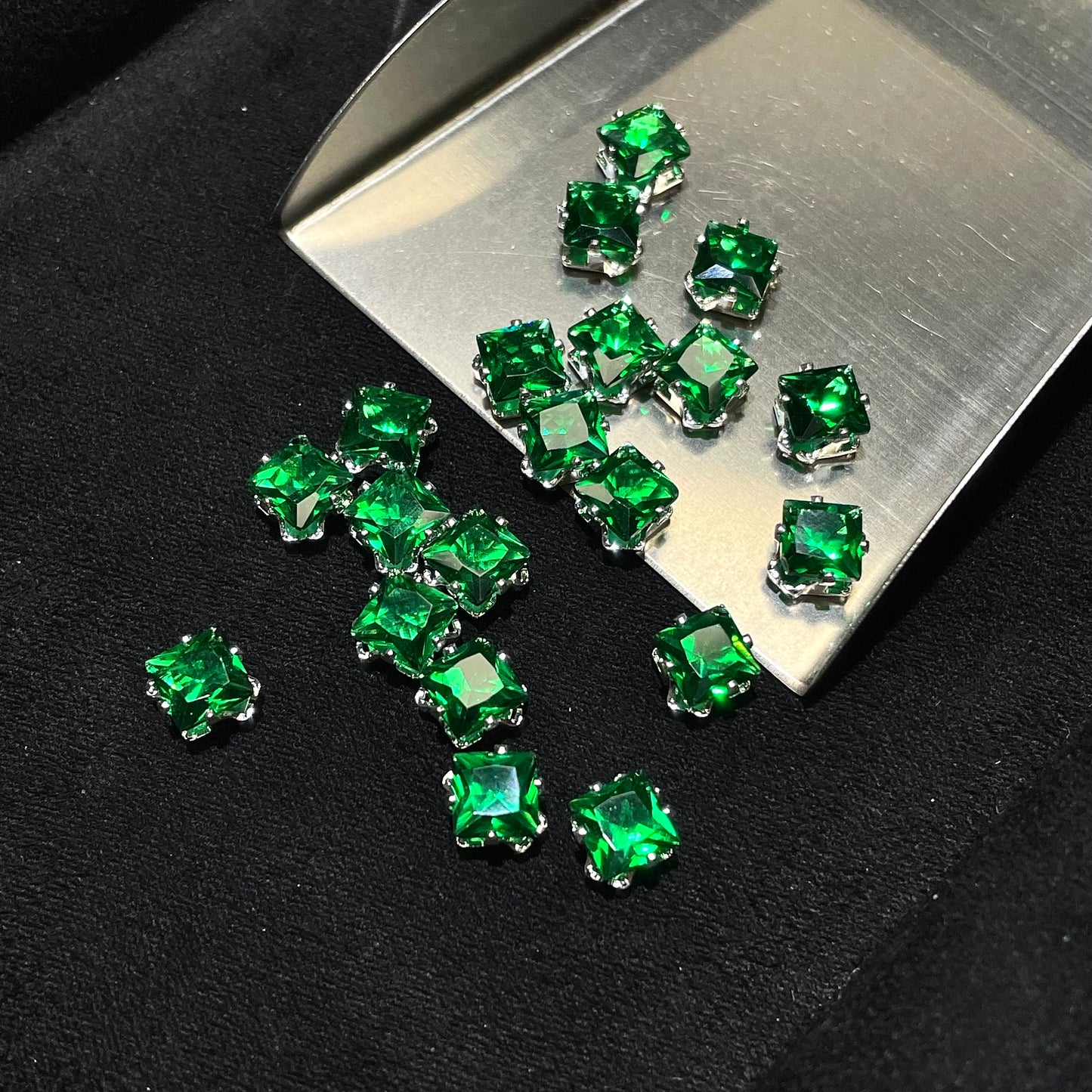 【New!】Blingy Collection-Square Zircon Rhinestones 5*5mm