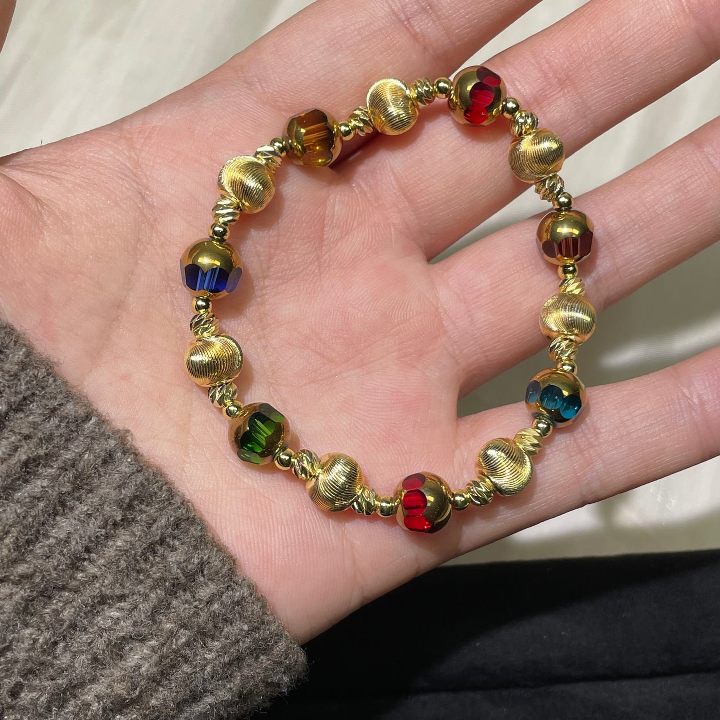Golden&silver Catseye Beads Spacers Tarnish Resistant (sample bracelets on the back)
