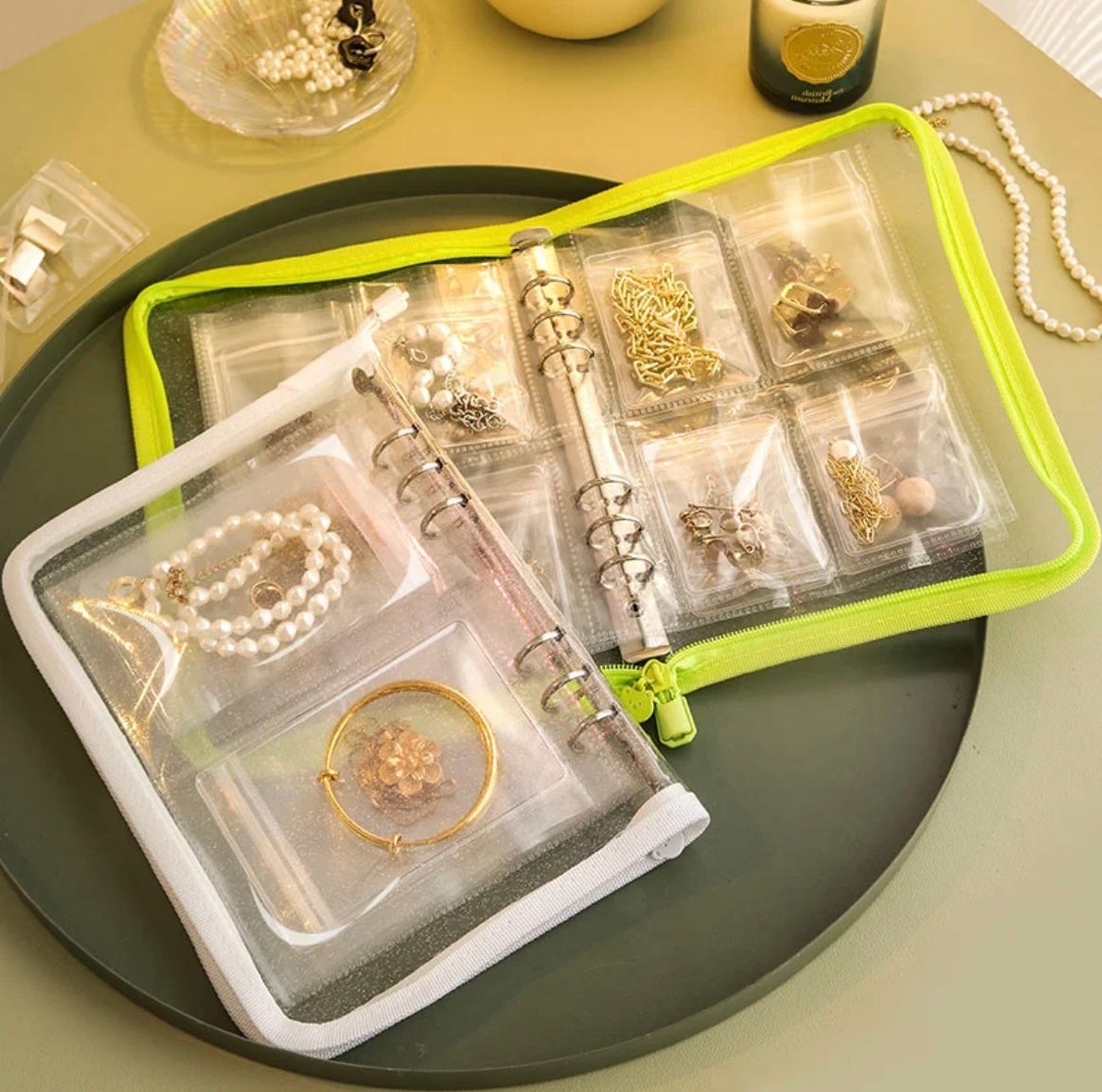 600 Points Gifts: Jewelry Organizer Book (random colors)