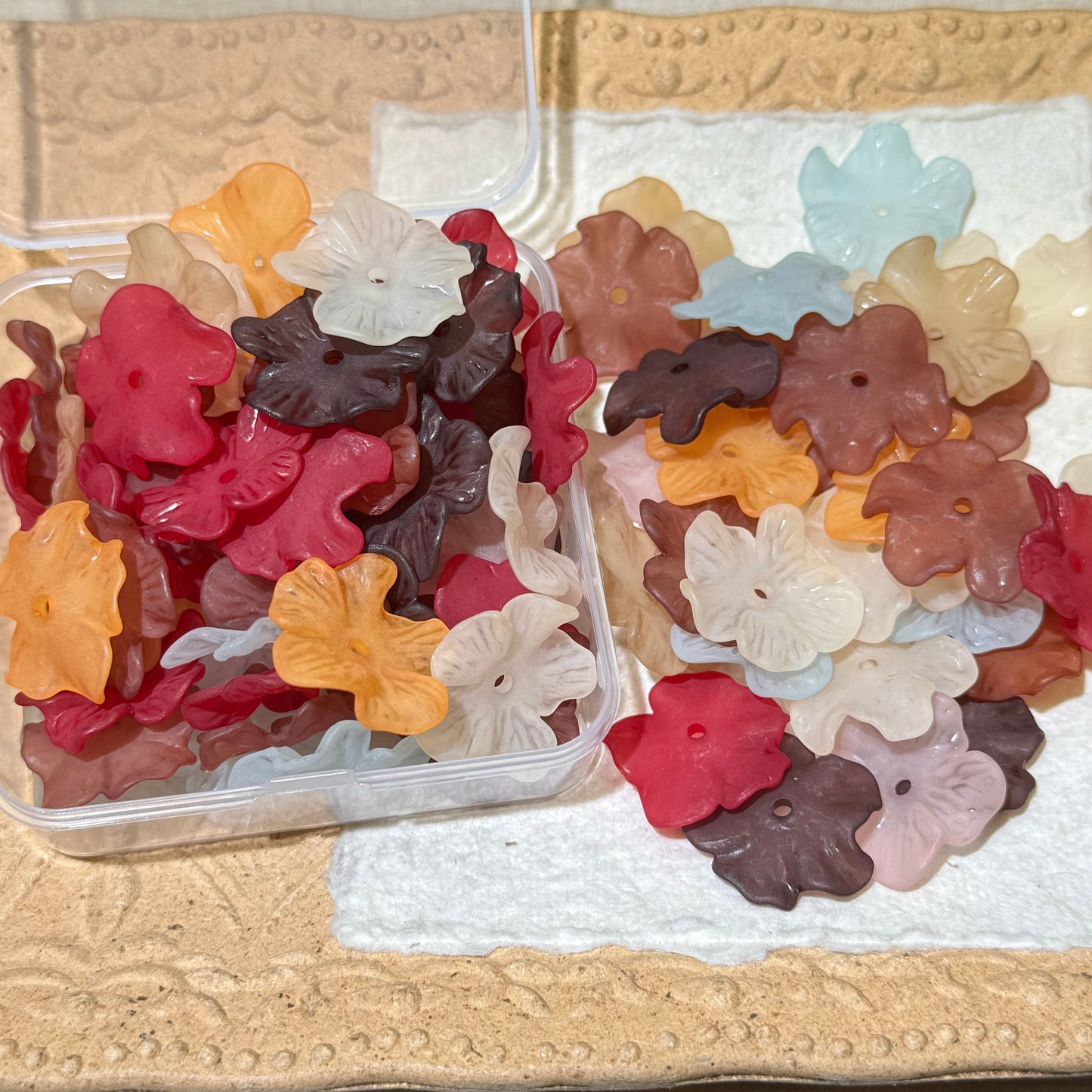Flower Charms•F23-Earthy (Over $45 Free Shipping)