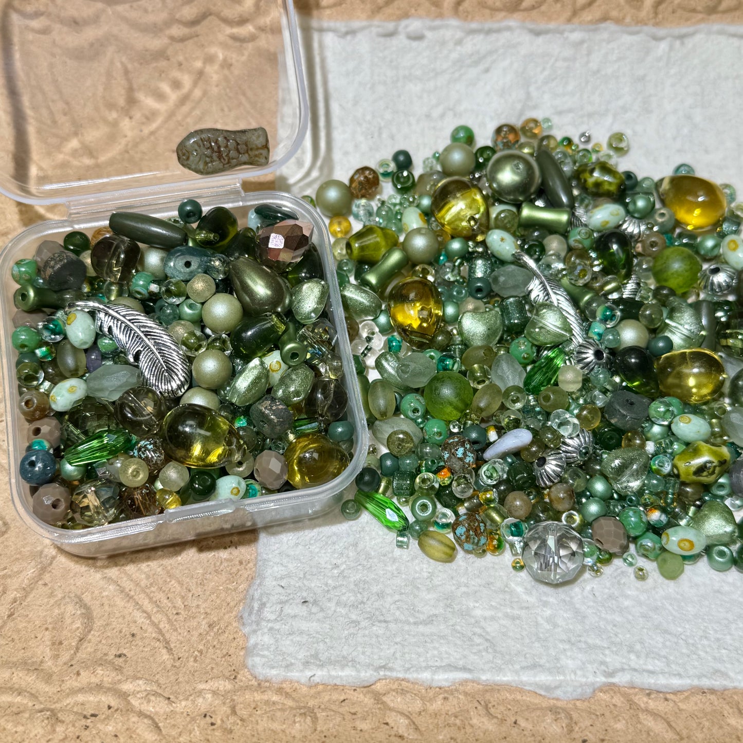 Seed Beads•S499-Green Lights (Over $45 Free Shipping)