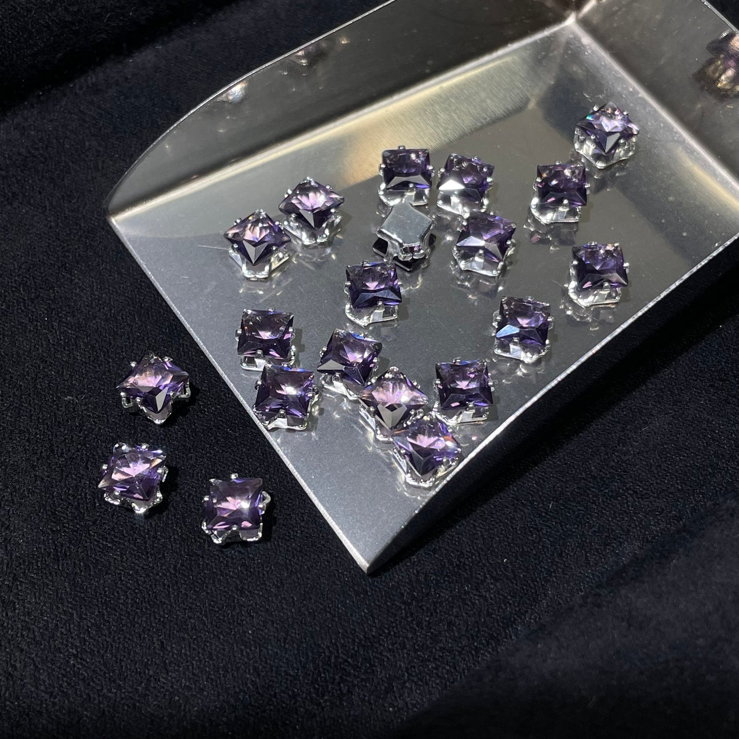 Blingy Collection-Square Zircon Rhinestones 5*5mm