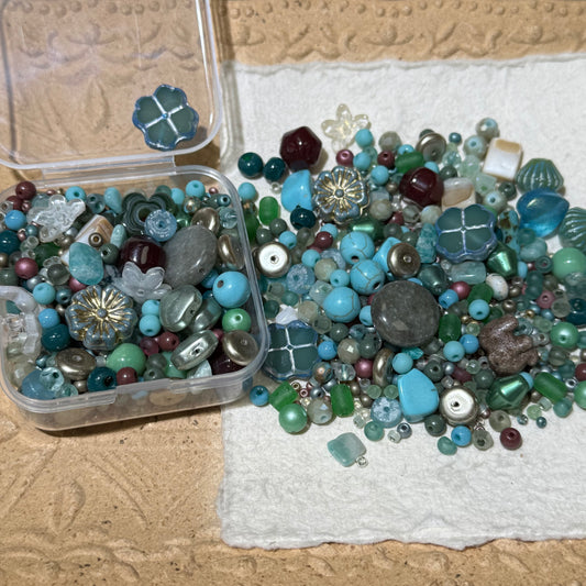 Seed Beads•S699-Teal Clover (Over $45 Free Shipping)
