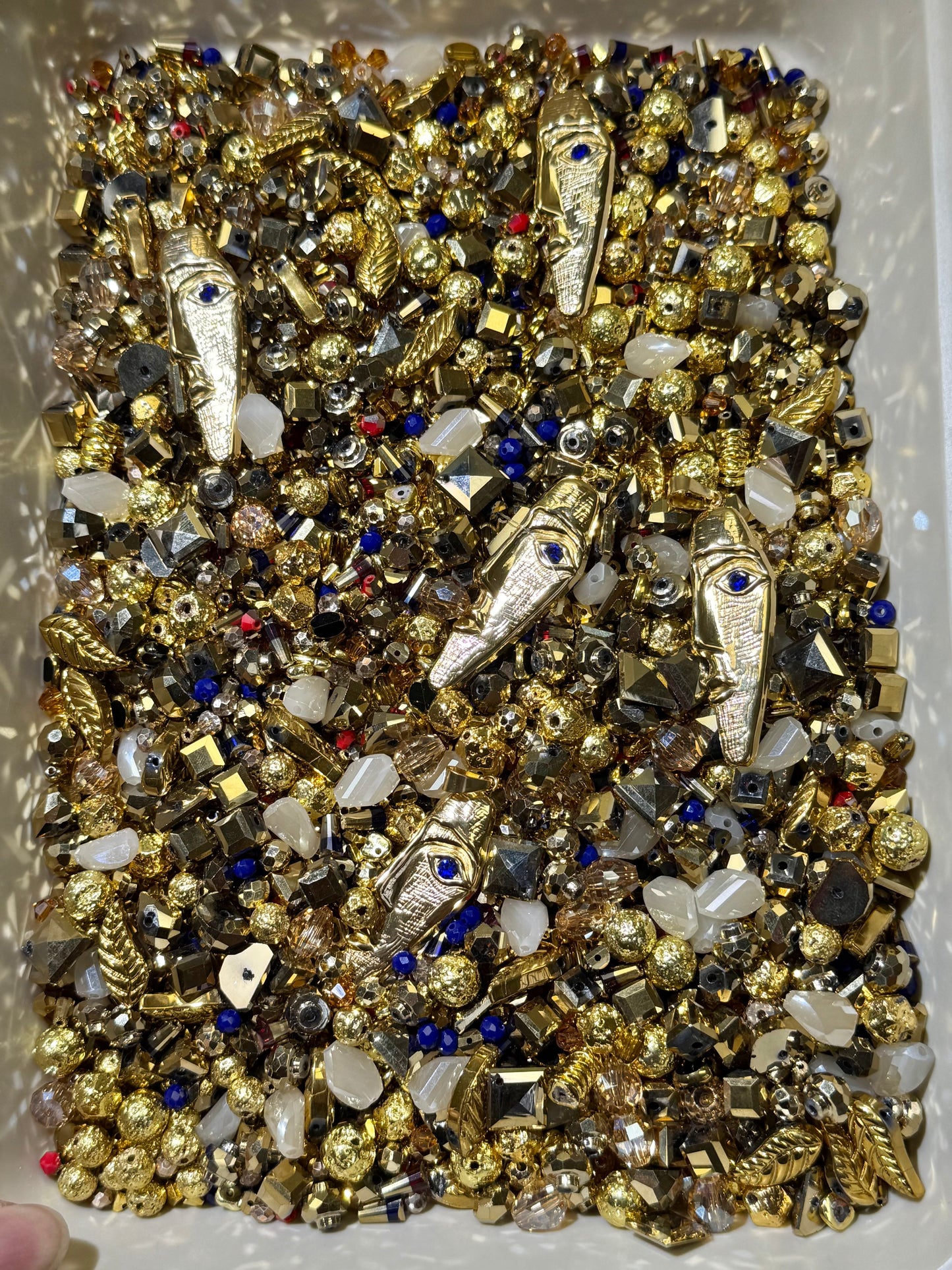 Luxury Collection•L86-Golden Lady