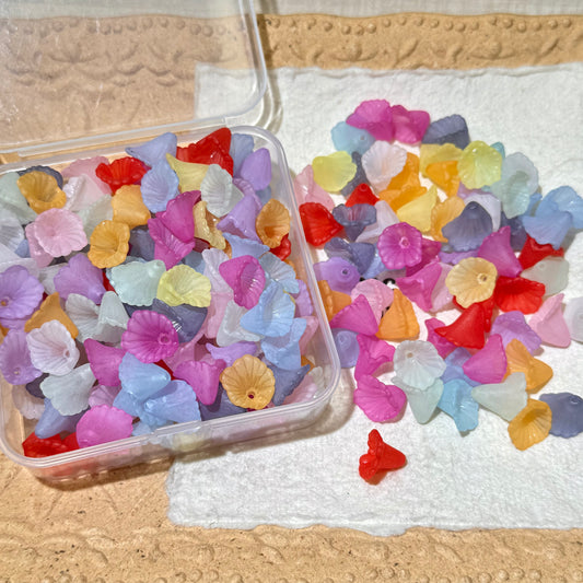 Flower Charms•F05-Lily Flowers (Over $45 Free Shipping)