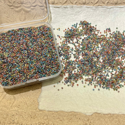 Seed Beads•S002-Tiny Picasso 1.5mm (Over $45 Free Shipping)