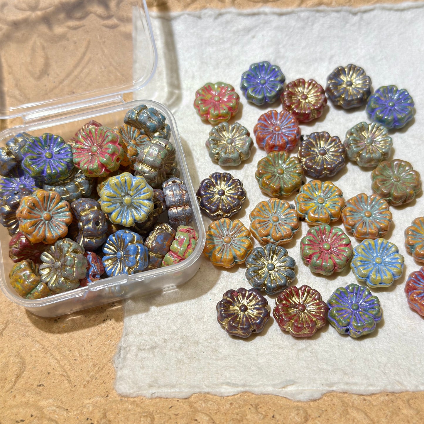 Seed Beads•S616-Picasso Flower (Over $45 Free Shipping)