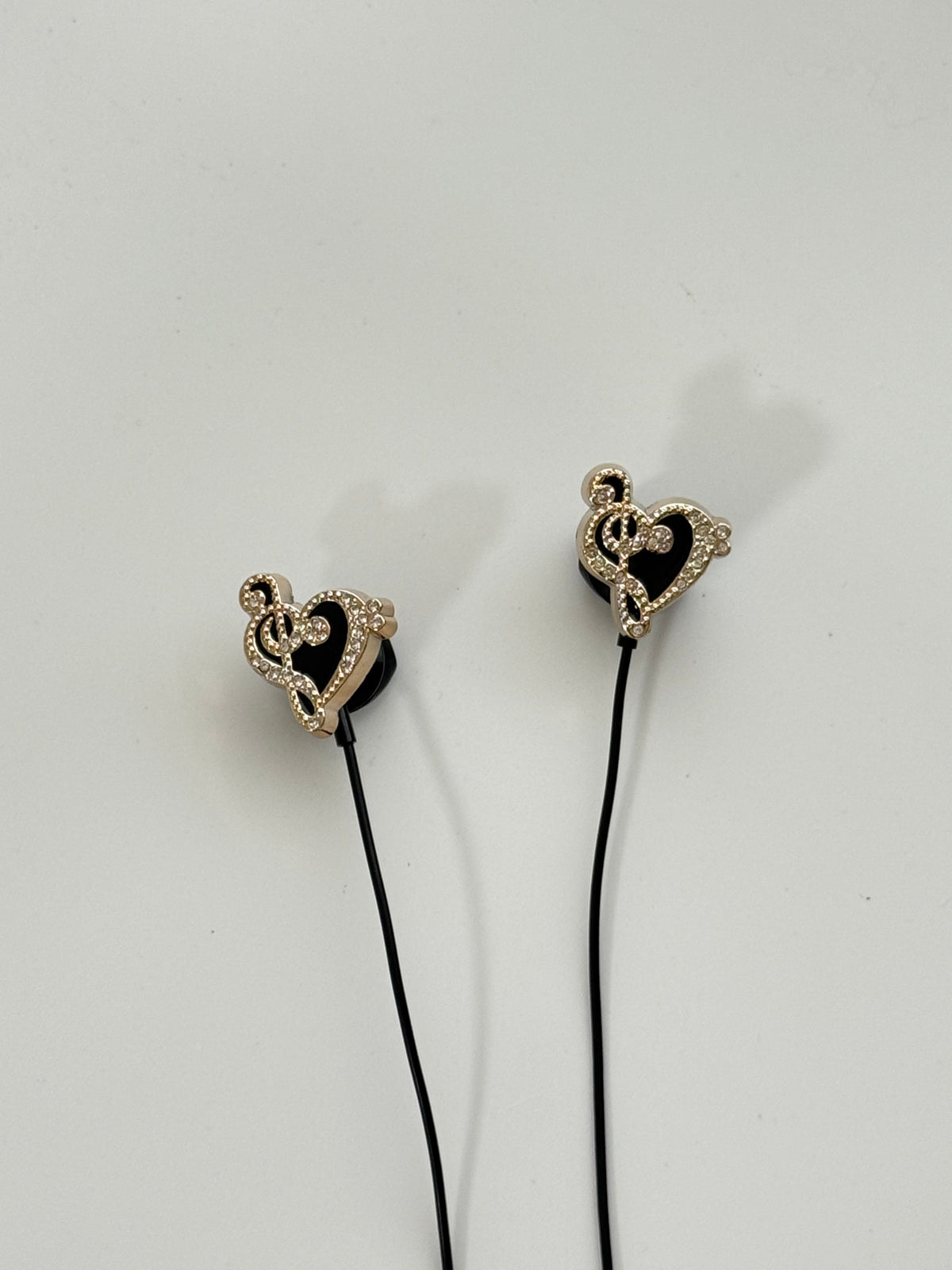 BLACK MELODY